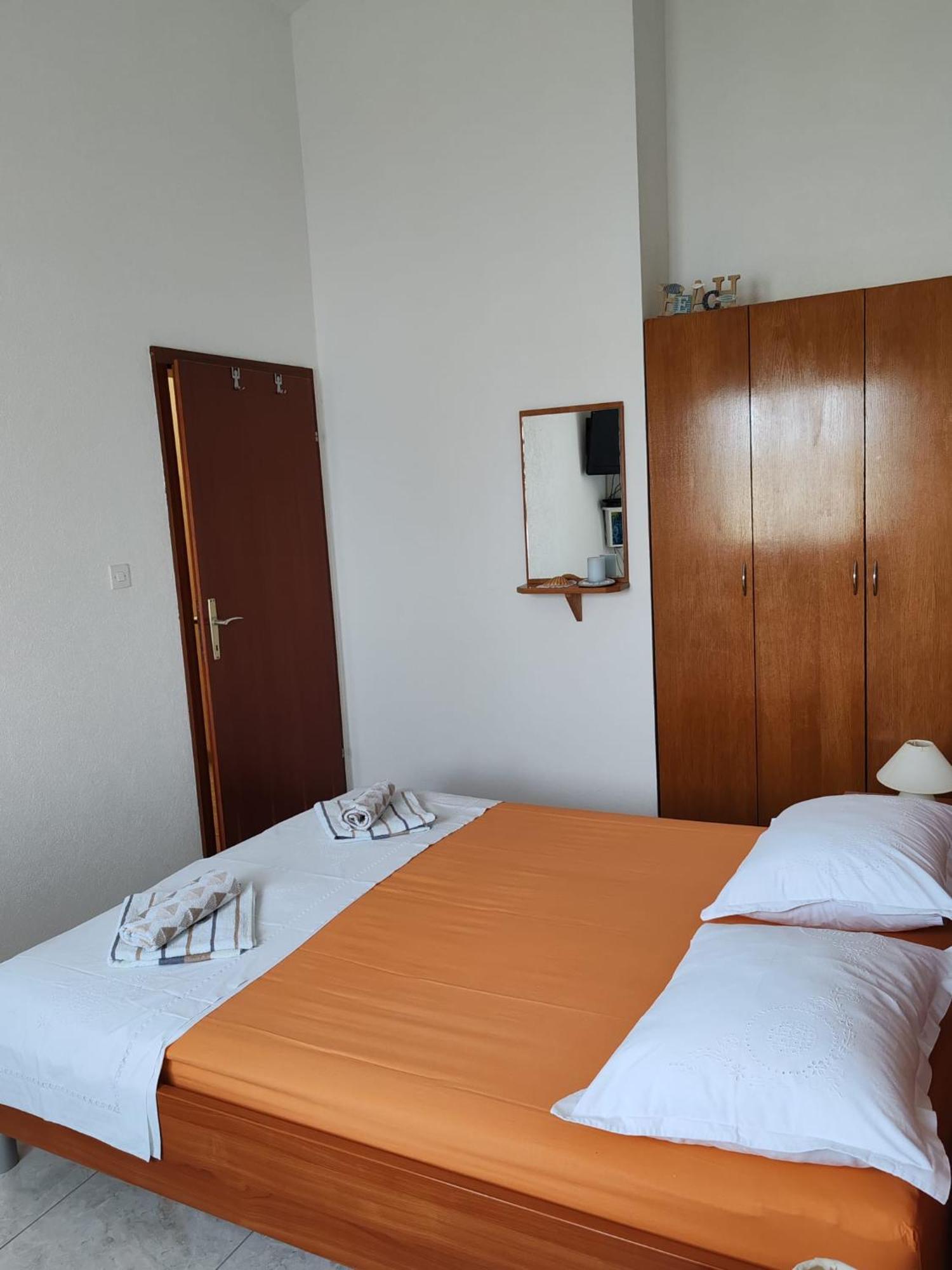 Apartments Markotic Клек Экстерьер фото